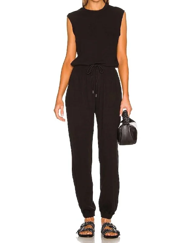 High Torsion Sleeveless Jumpsuit In Black