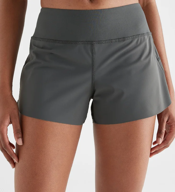 Women's Pace Short 3""