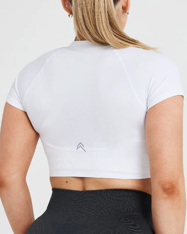 Classic Seamless 2.0 Short Sleeve Crop Top | White