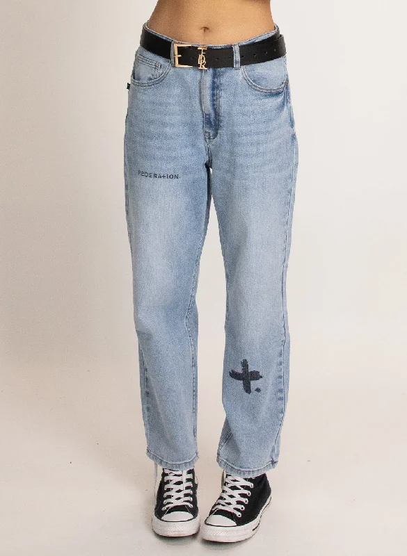 Federation Take it Easy Jean Washed Blue