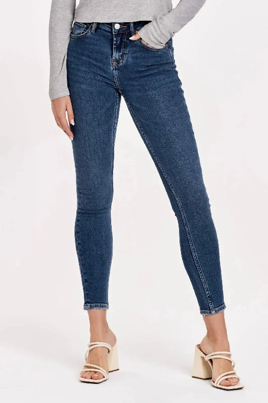 Gisele High Rise Skinny Jeans In Medium Wash