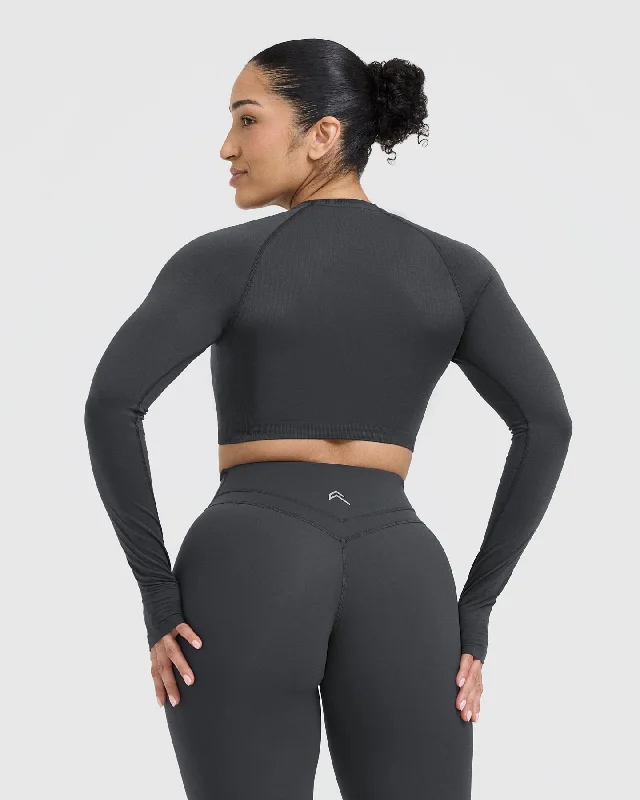 Go To Seamless Fitted Crop Long Sleeve Top | Coal