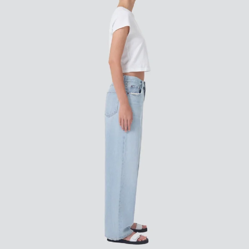 Low Slung Baggy Jeans (Shake)