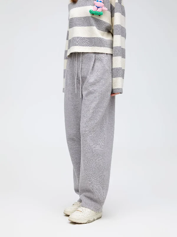 Pleated Sweatshirt Pants