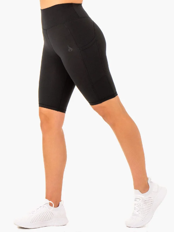 Reset High Waisted Pocket Bike Shorts - Black