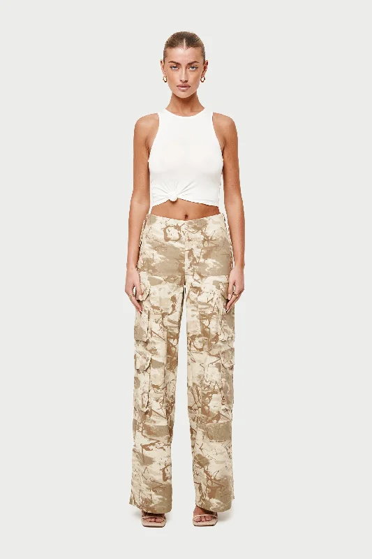 SIDE ZIP CAMO CARGO PANTS - BEIGE