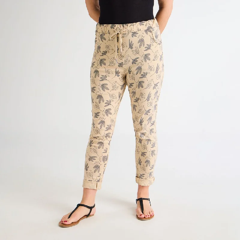 Magic Fit Printed Trousers